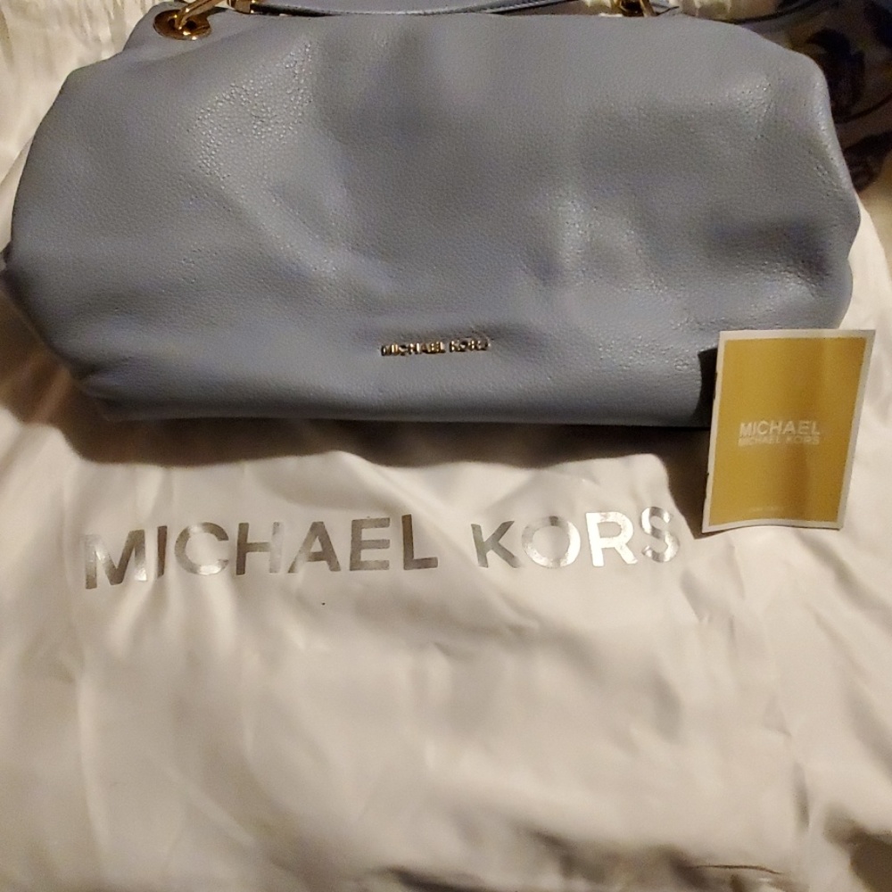 Michael kors purse used one time